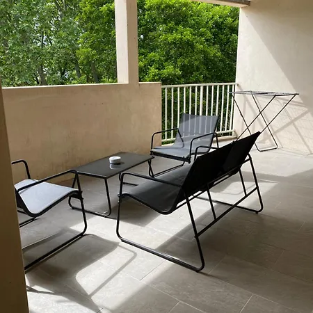 Apartment Mezzavia *